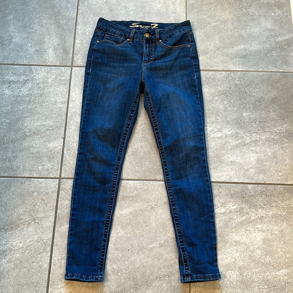 Tummyless high rise skinny
